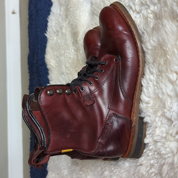 Caterpillar Boots - Picture 2 of 10